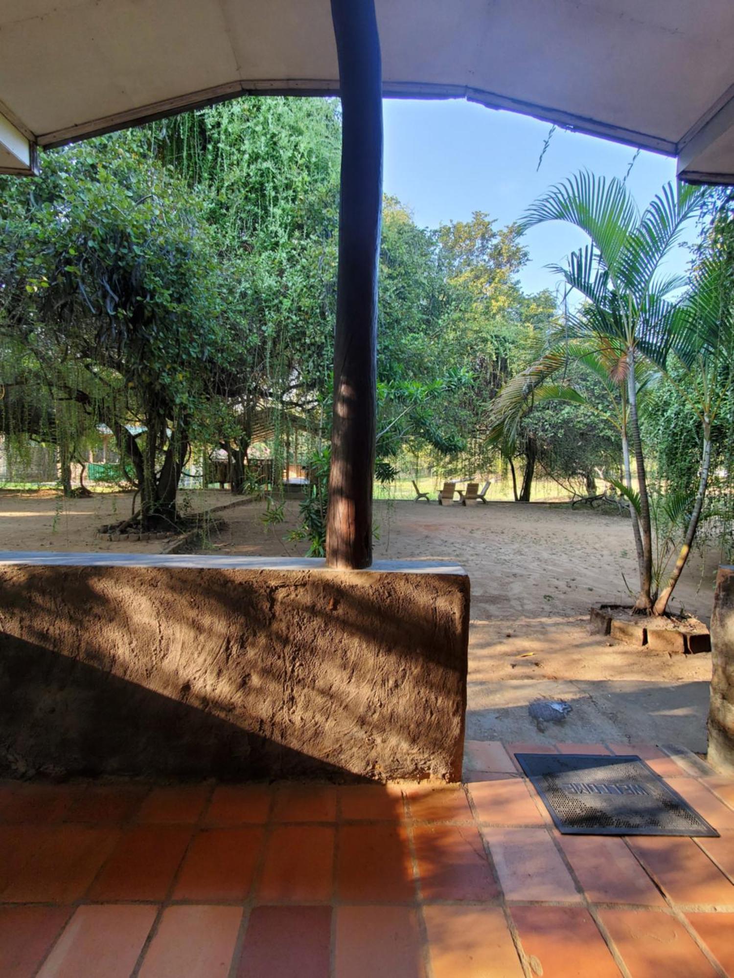 Clay Hut Village Polonnaruwa Esterno foto